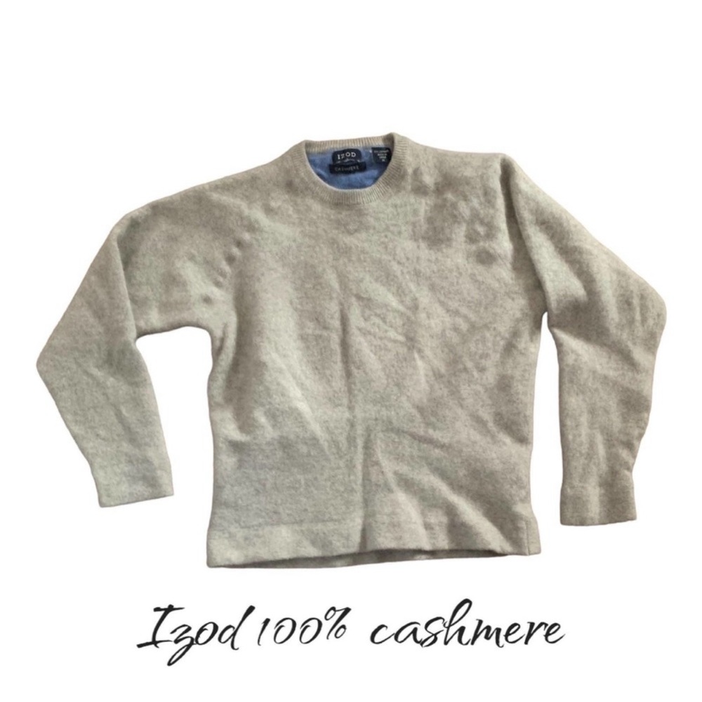 Izod cashmere sweater